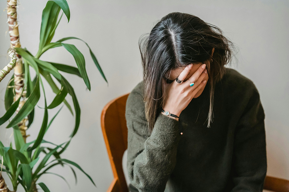 EMDR therapy helps teens with, including trauma, anxiety, depression, and self-esteem issues.
